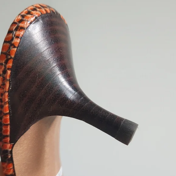 Tahari Orange Snake Print Mule Heels (US 7M) - Picture 6 of 6